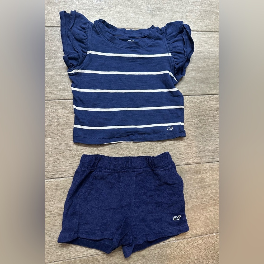 2T Vineyard Vines comfy toddler girls outfit, worn once
